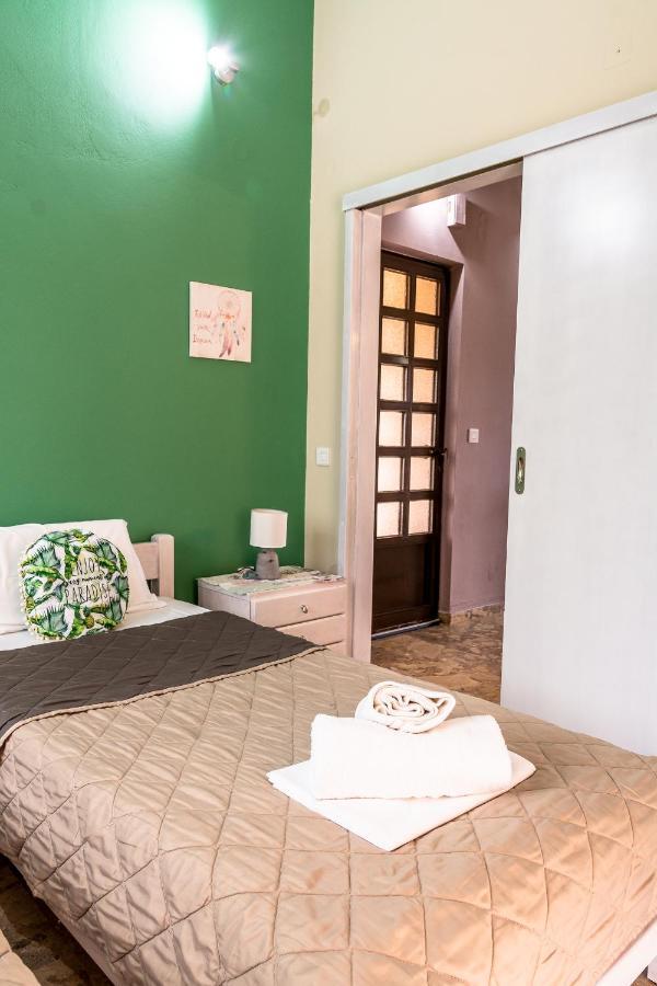 Ritsinia Apartments Aigio Esterno foto